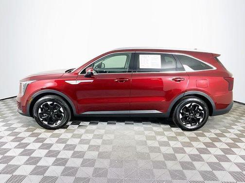 Dawning Red 2025 Kia Sorento S