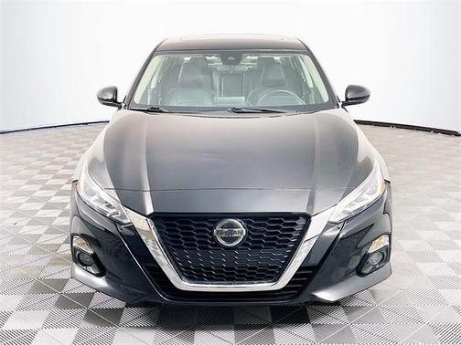 2022 Nissan Altima 2.5 SL