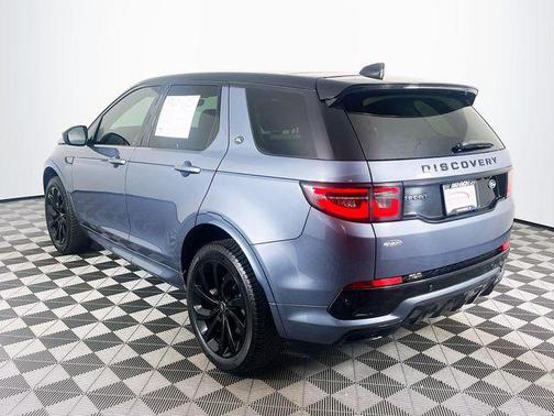 Portofino Blue Metallic 2023 Land Rover Discovery Sport SE R-Dynamic