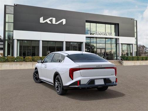 2025 Kia K4 GT-Line Turbo