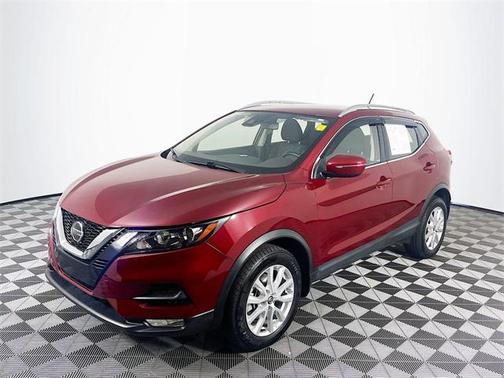 2022 Nissan Rogue Sport SV