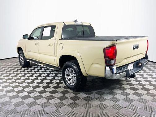 Quicksand 2019 Toyota Tacoma SR5