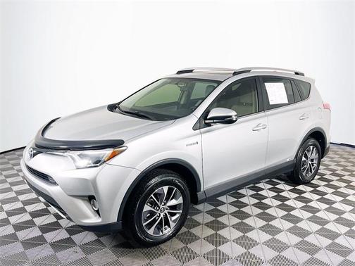 2016 Toyota RAV4 Hybrid XLE