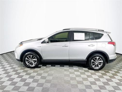2016 Toyota RAV4 Hybrid XLE