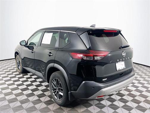 2022 Nissan Rogue S