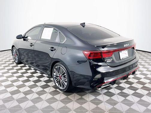 Aurora Black 2024 Kia Forte GT