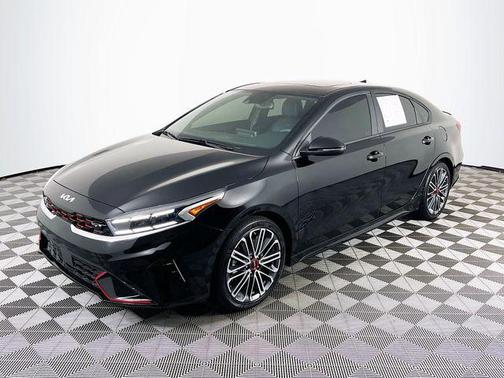 Aurora Black 2024 Kia Forte GT