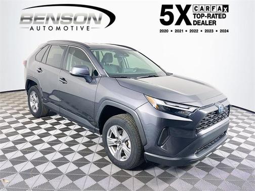 2022 Toyota RAV4 Hybrid XLE