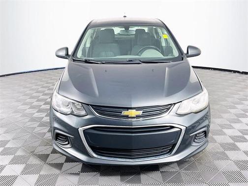 2020 Chevrolet Sonic FWD Sedan LT