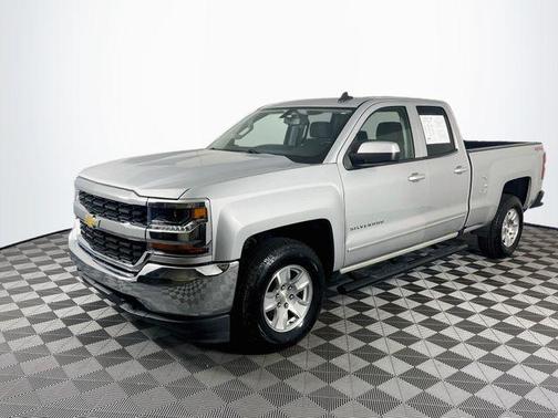 Silver Ice Metallic 2018 Chevrolet Silverado 1500 1LT