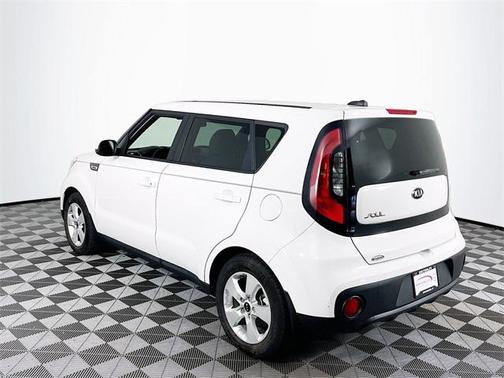 2017 Kia Soul Base