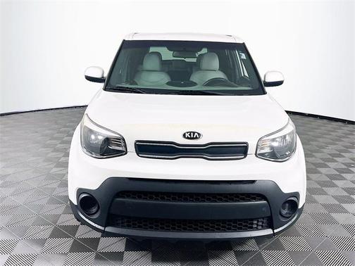 2017 Kia Soul Base