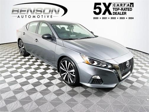 2022 Nissan Altima SR FWD