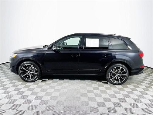 2020 Audi Q7 55 Premium Plus