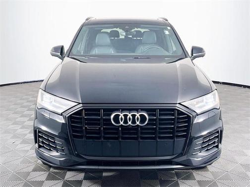 2020 Audi Q7 55 Premium Plus