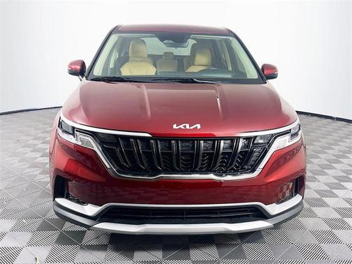 2023 Kia Carnival LX