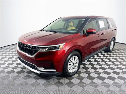 2023 Kia Carnival LX