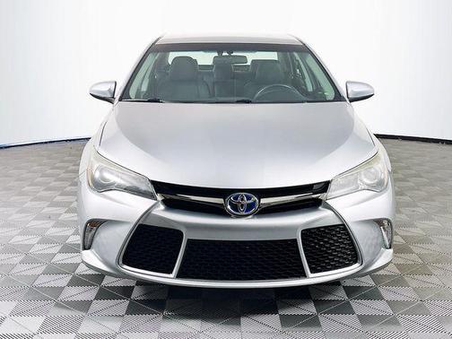 Celestial Silver Metallic 2015 Toyota Camry Hybrid SE