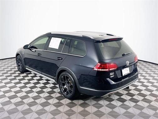2019 Volkswagen Golf Alltrack TSI S