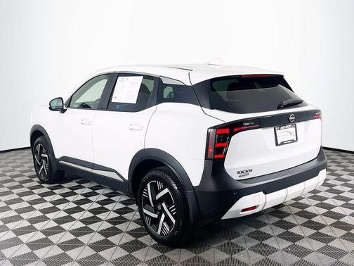 Fresh Powder 2025 Nissan Kicks SV