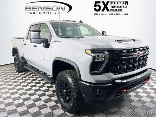 2025 Chevrolet Silverado 2500 4WD Crew Cab Standard Bed ZR2