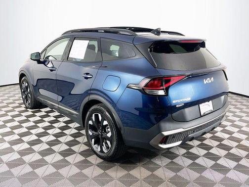 Vesta Blue 2024 Kia Sportage Plug-In Hybrid X-Line