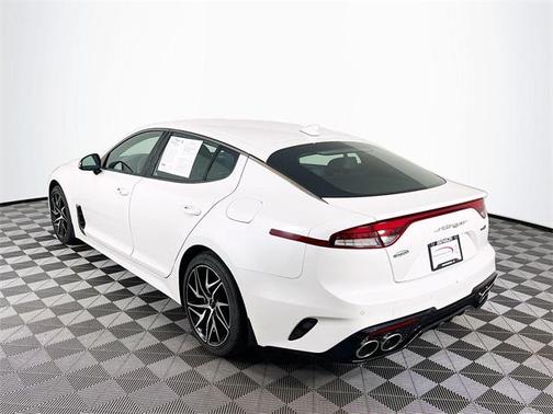 2022 Kia Stinger GT-Line