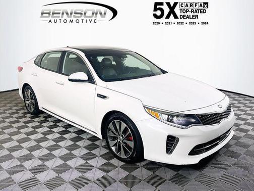 Snow White Pearl 2016 Kia Optima SXL Turbo