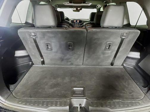 2019 Honda Pilot Touring 8-Passenger