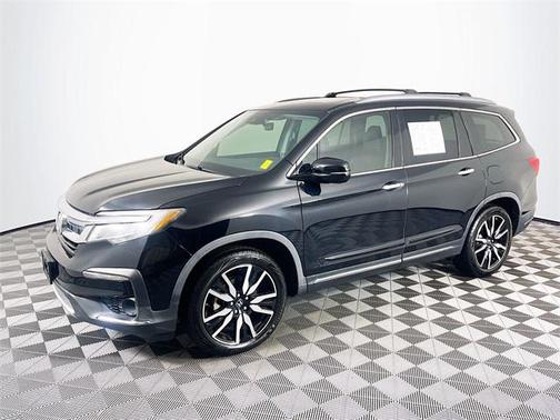 2019 Honda Pilot Touring 8-Passenger