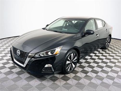 2021 Nissan Altima 2.5 SV
