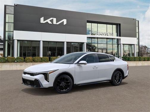 2025 Kia K4 GT-Line Turbo
