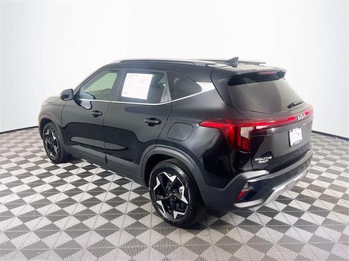 2025 Kia Seltos EX