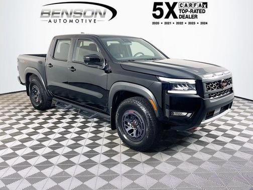 Super Black 2025 Nissan Frontier PRO-4X
