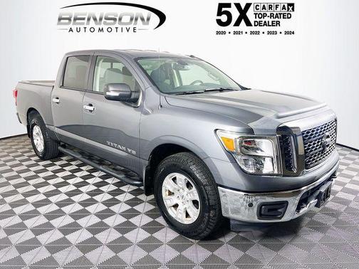 Gun Metallic 2018 Nissan Titan SV Truck