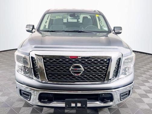 Gun Metallic 2018 Nissan Titan SV