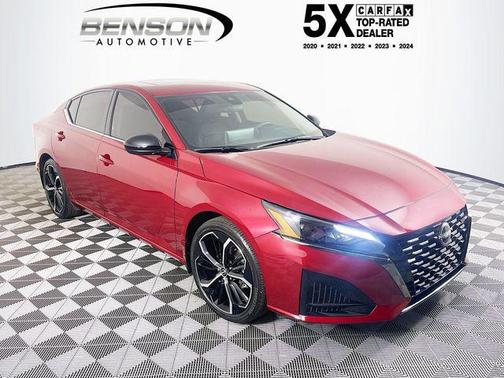 Scarlet Ember Tintcoat 2023 Nissan Altima SR FWD