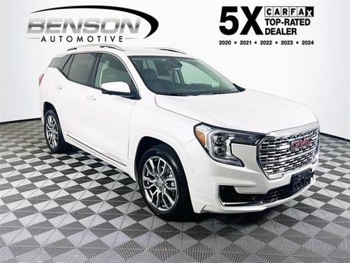 2024 GMC Terrain Denali