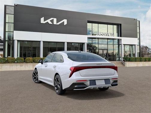 2025 Kia K5 EX