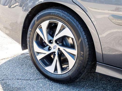 Magnetite Gray Metallic 2022 Subaru Legacy PREMIUM