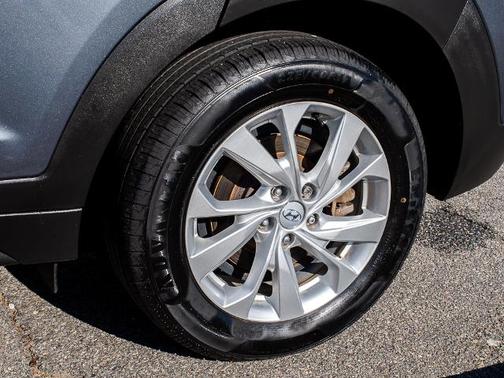 2021 Hyundai TUCSON VALUE