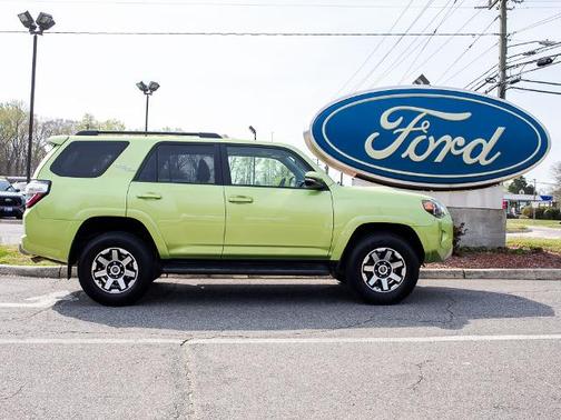 Lime 2023 Toyota 4Runner TRD OFF ROAD PREMIUM