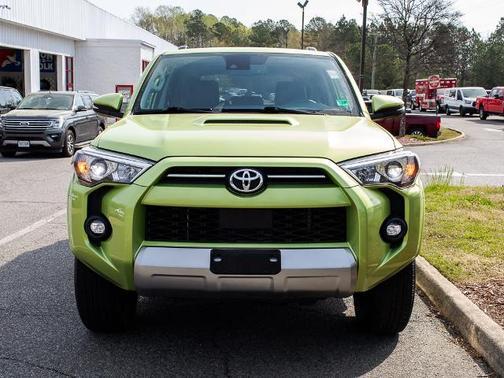 Lime 2023 Toyota 4Runner TRD OFF ROAD PREMIUM