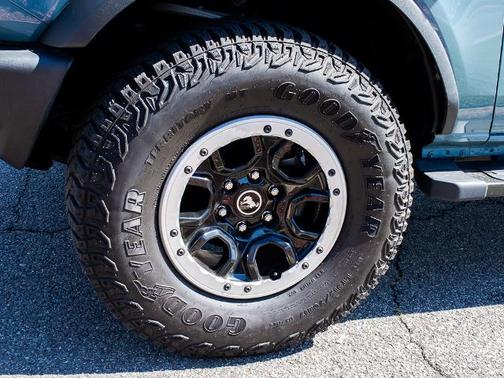 AREA 51 2023 Ford Bronco OUTER BANKS