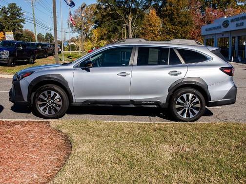 2023 Subaru Outback LIMITED