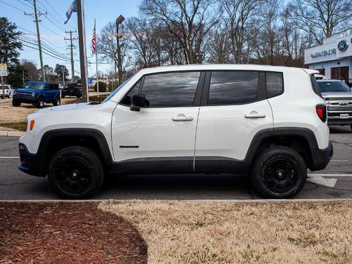 2017 Jeep Renegade SPORT