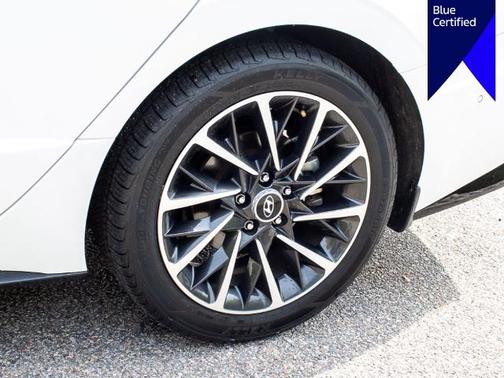 White 2023 Hyundai SONATA LIMITED