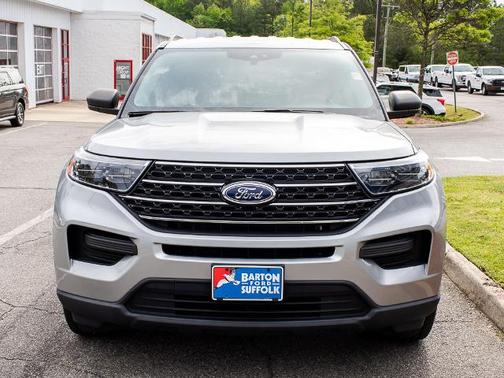 ICONIC SILVER METALLIC 2021 Ford Explorer XLT
