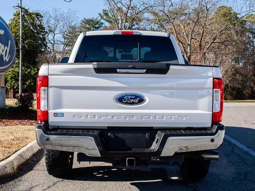 2017 Ford F-250 LARIAT