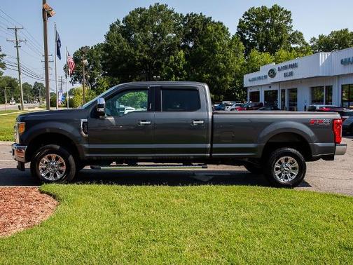 2017 Ford F-350 LARIAT SUPER DUTY